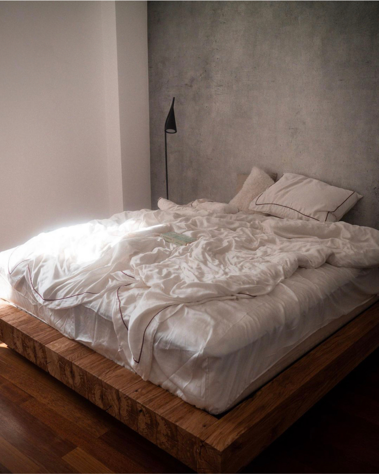 Floating Bed