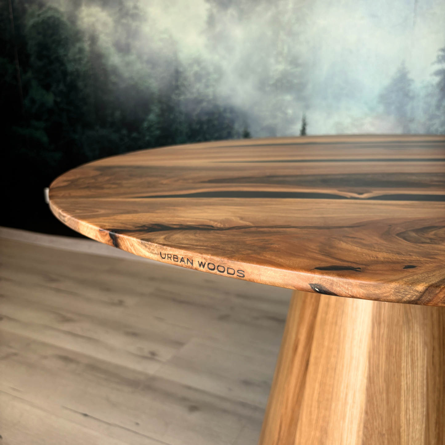 Masa de dining cu blat din nuc AX281 117cm