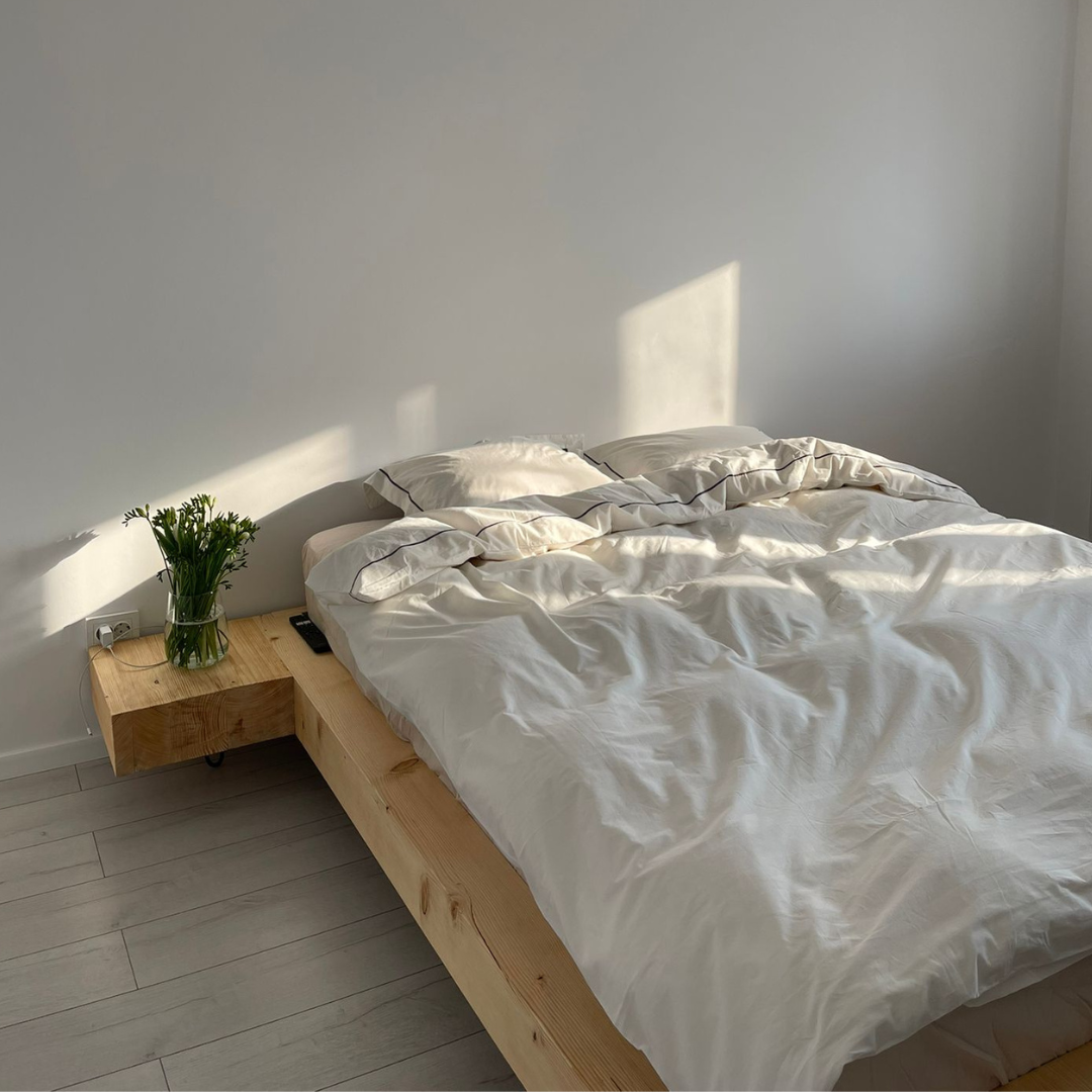 Floating Bed din molid