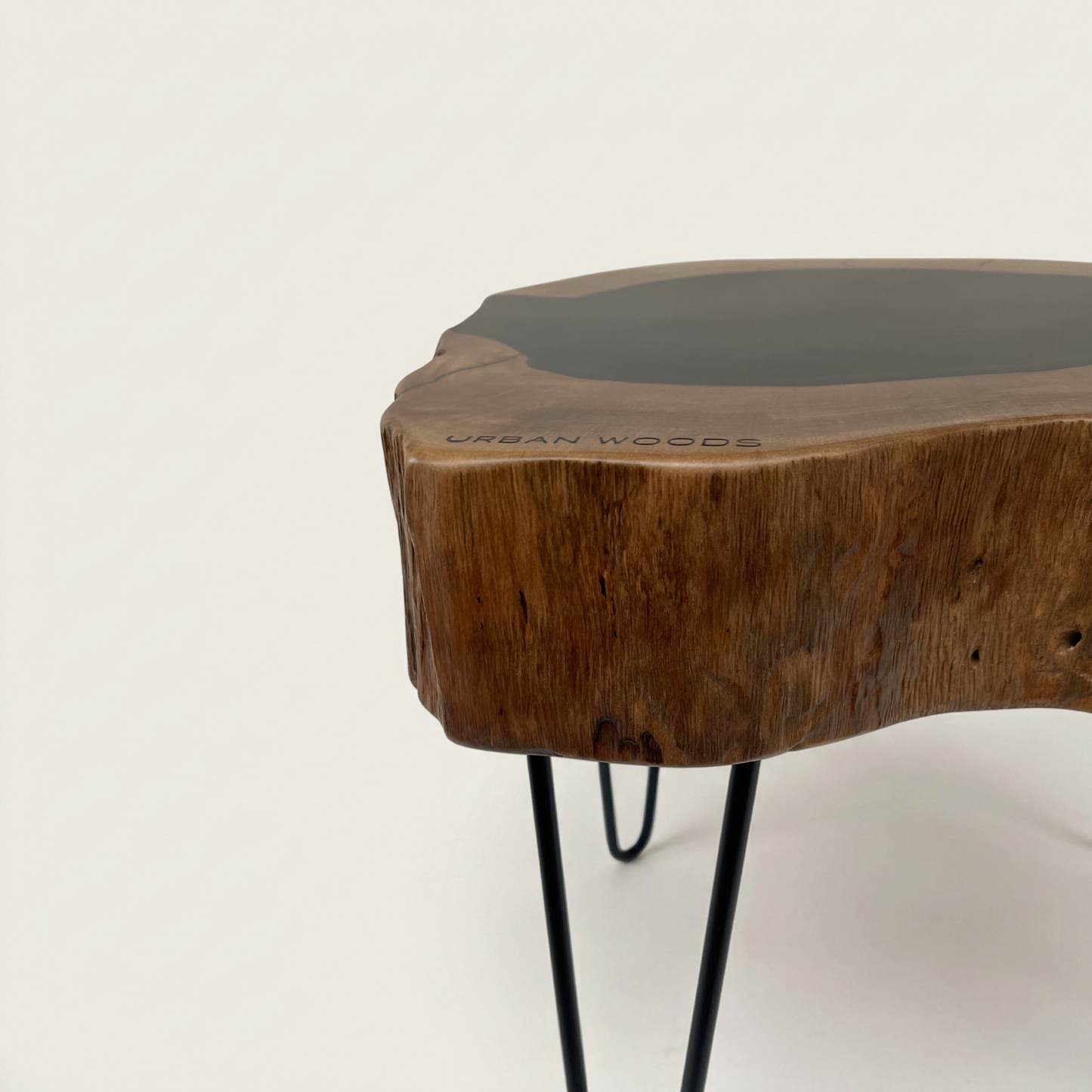 Masa de cafea din nuc AX178 46cm