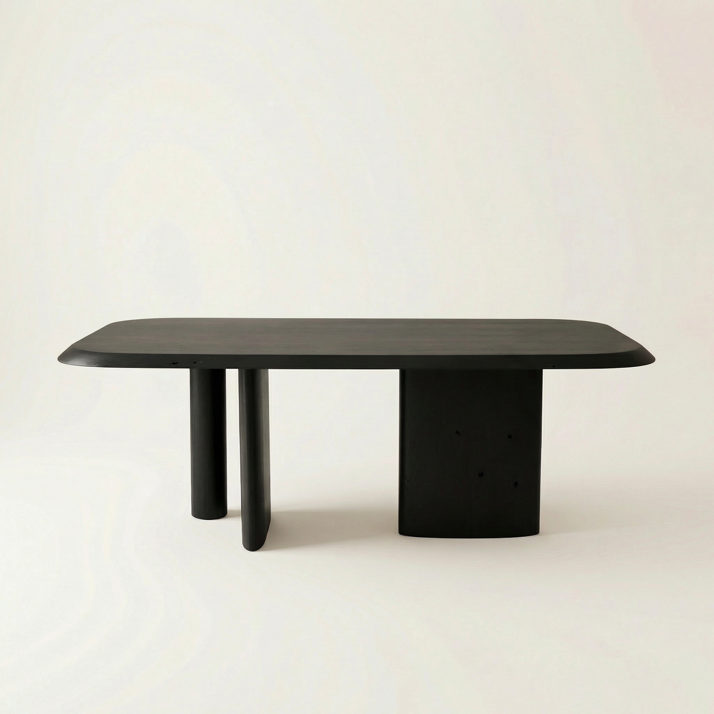 Masa de dining LINEA