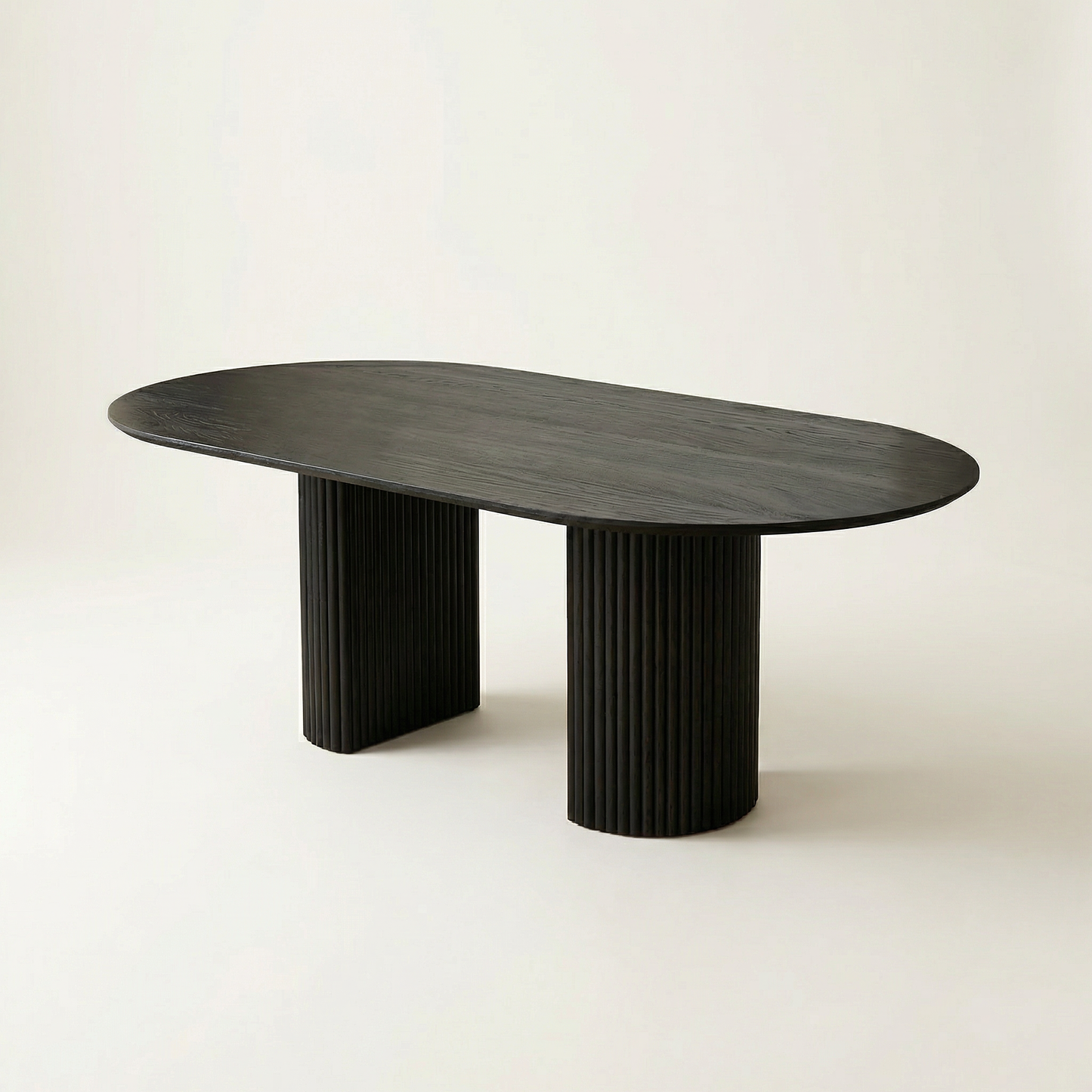 Masa de dining NERO Crescent
