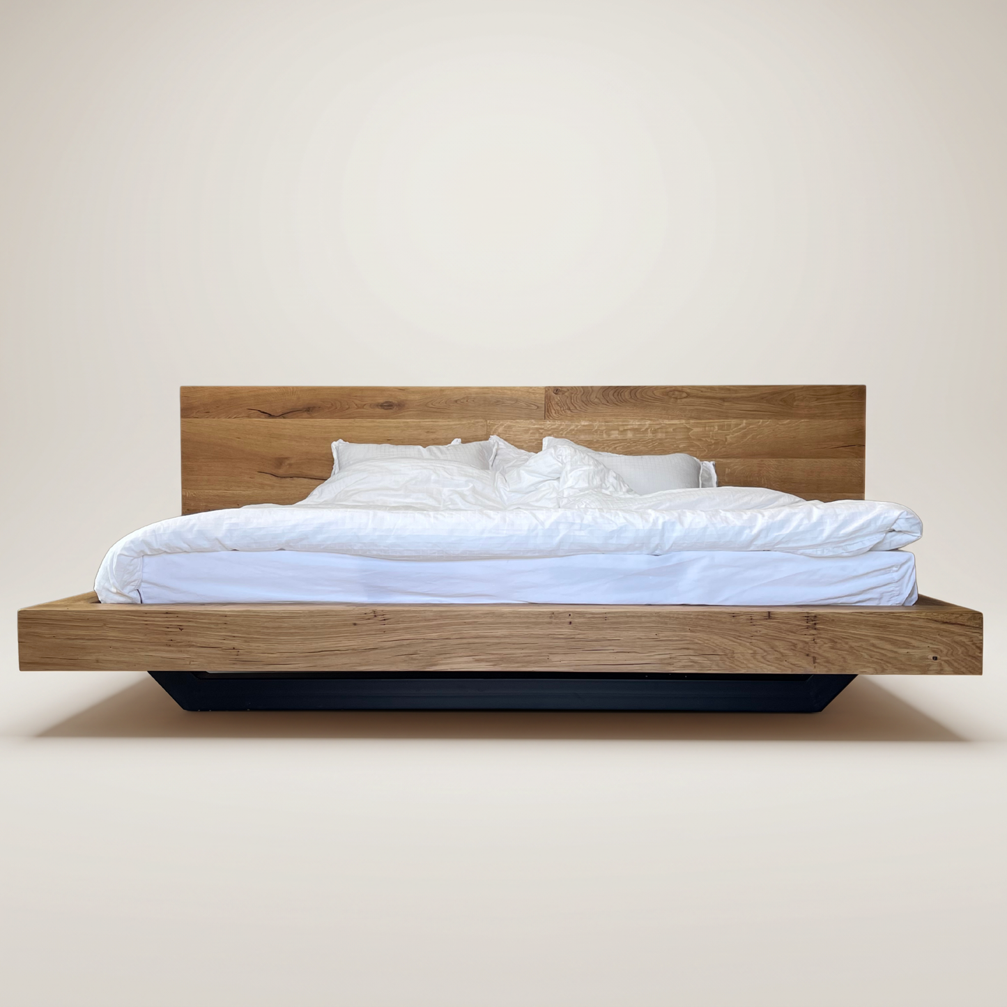 Floating Bed din stejar