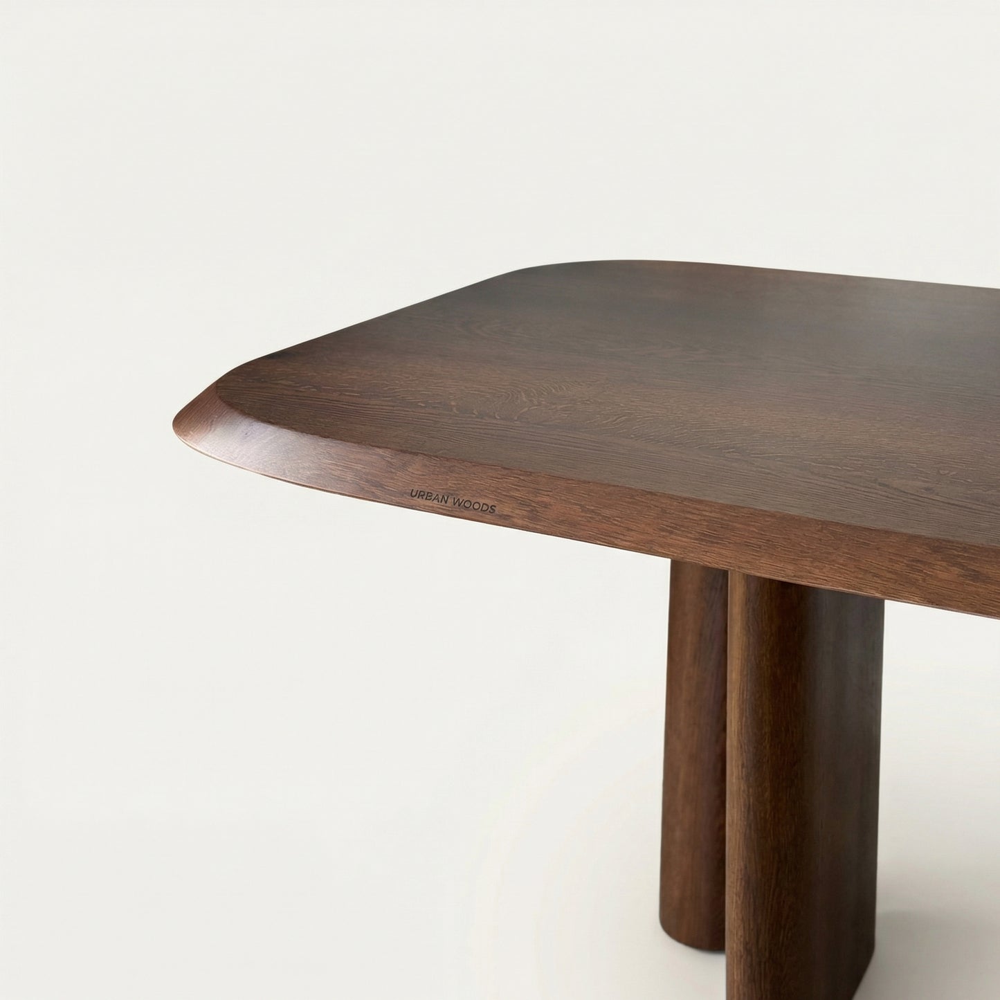 Masa de dining LINEA